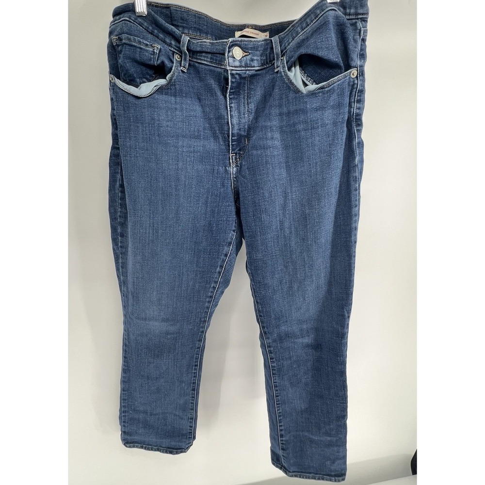 Levi's Women's Classic Straight Jeans Size 16S/ 33x28